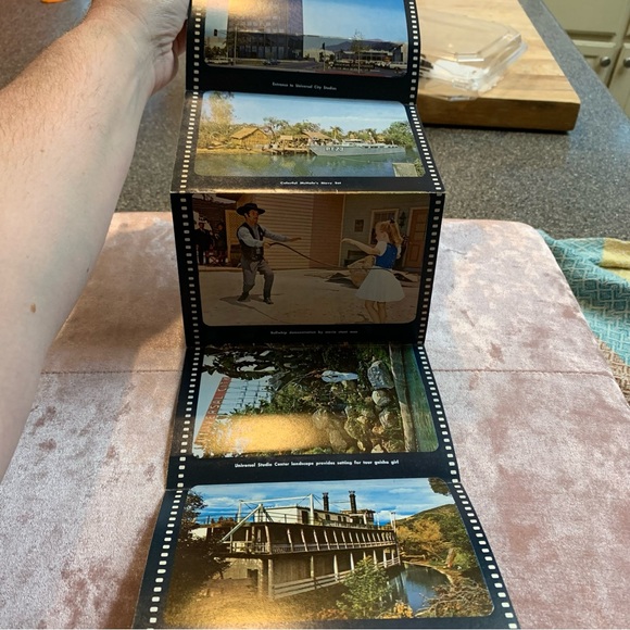 Vintage Universal Studios Postcard Picture Size Tourist Souvenir - Picture 4 of 4